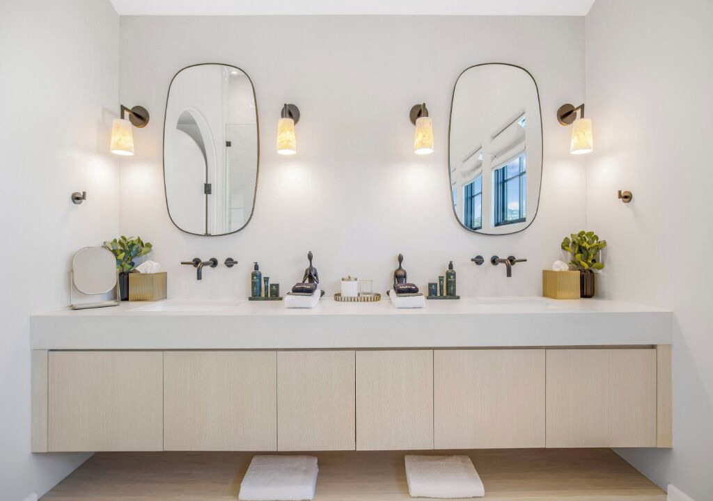 Photo of Bathroom in Studio City