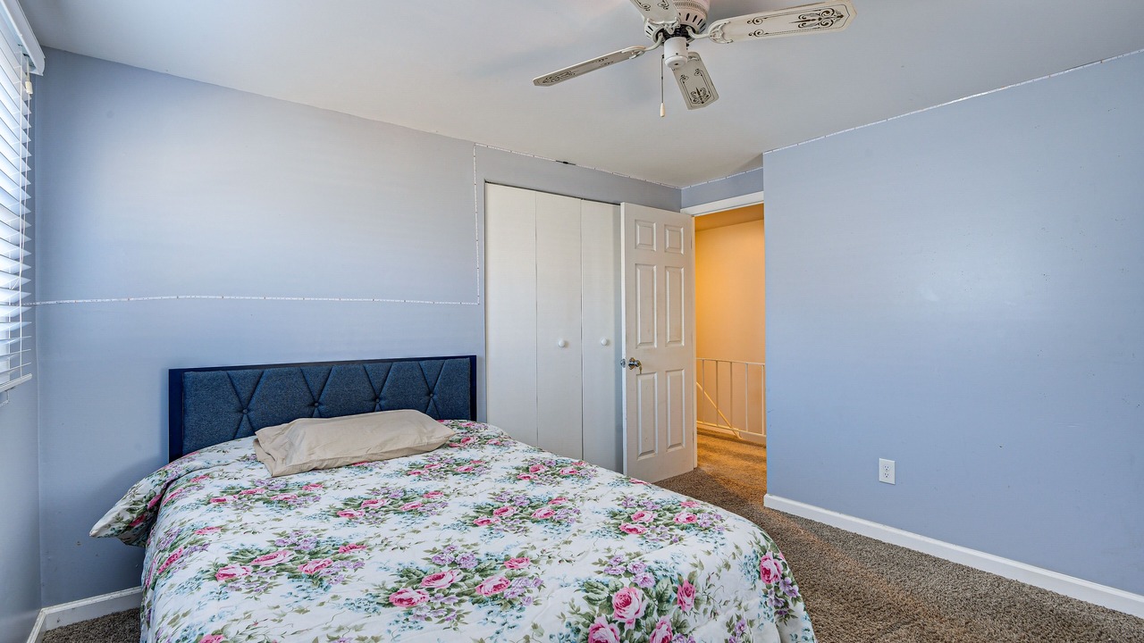 Photo of Bedroom in Rossville