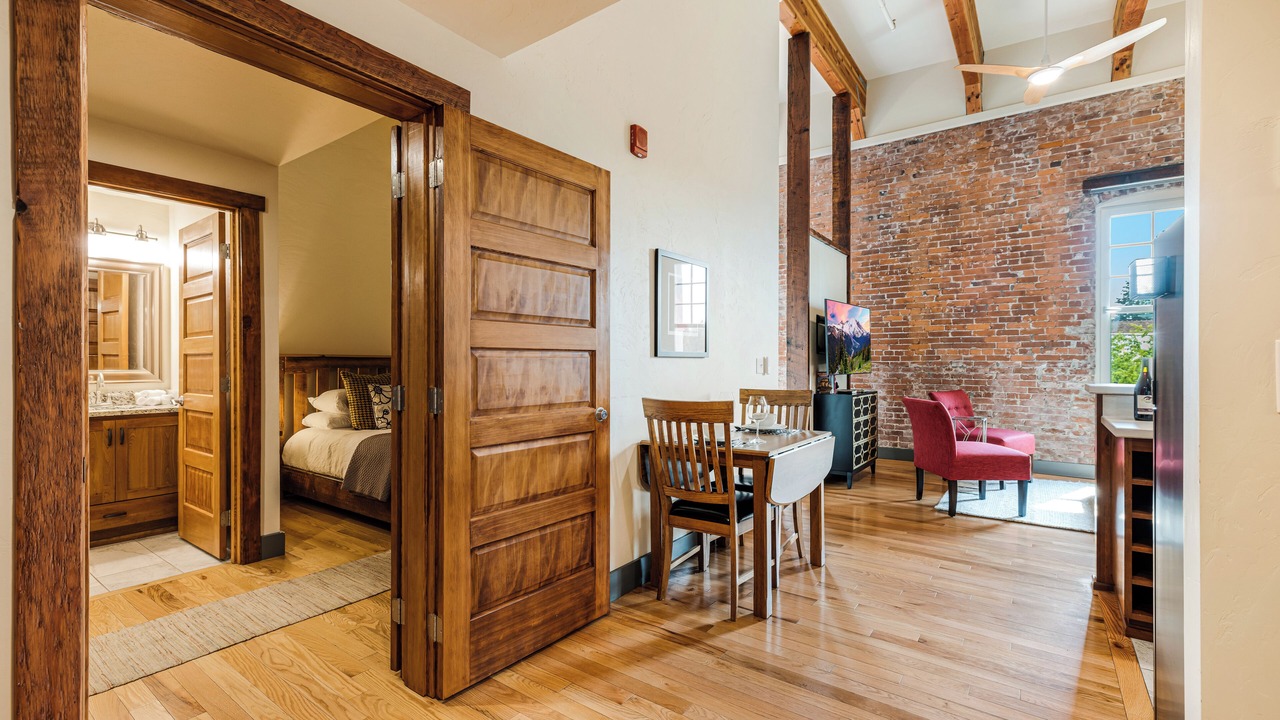 Photo of Bedroom in Amity