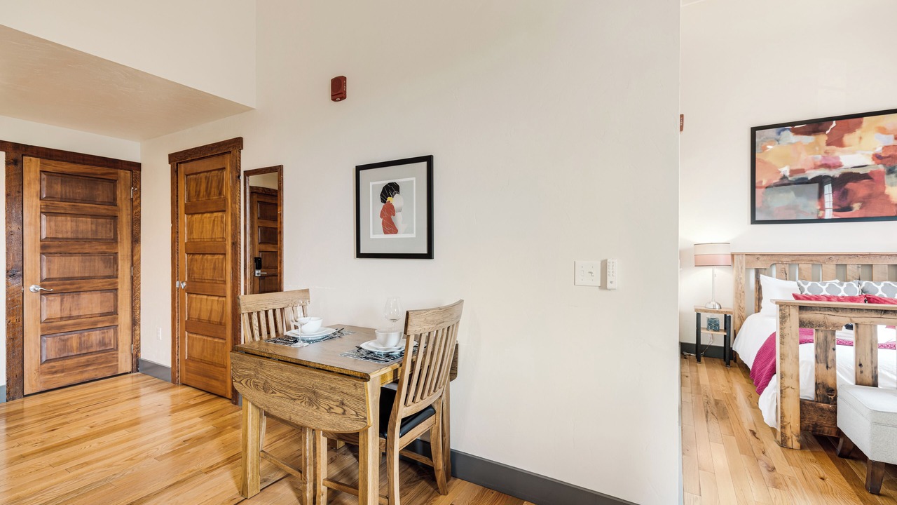 Photo of Bedroom in Amity