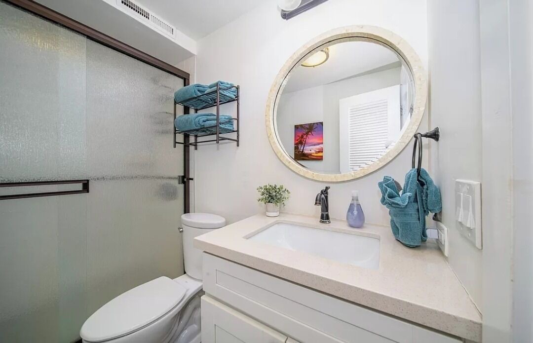 Photo of Bathroom in Maalaea