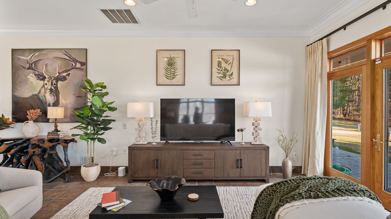 Photo of Livingroom in Urbana