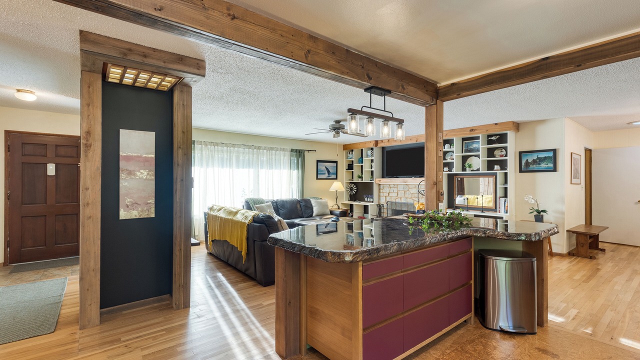 Photo of Bedroom in Oak Harbor
