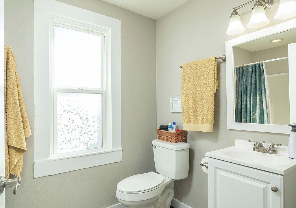 Photo of Bathroom in Highfill