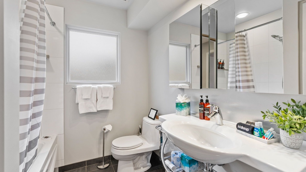 Photo of Bathroom in Lowry Hill
