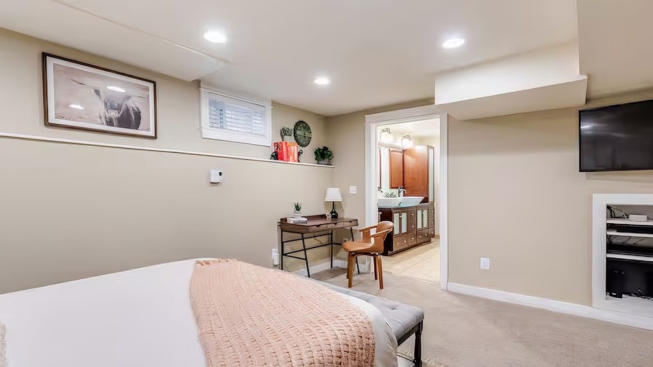 Photo of Bedroom in Baker