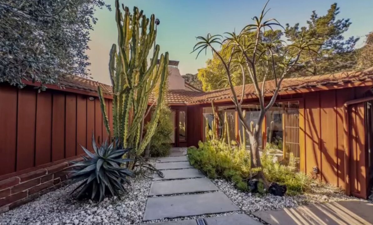 Photo of Outdoor in Beverly Glen