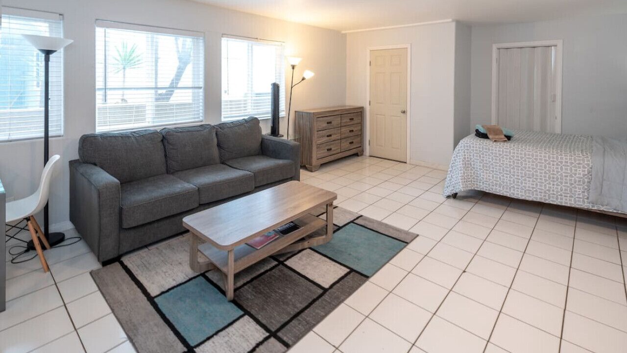 Photo of Bedroom in Marina Peninsula