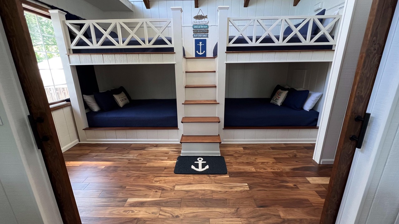 Photo of Bedroom in Put-in-Bay
