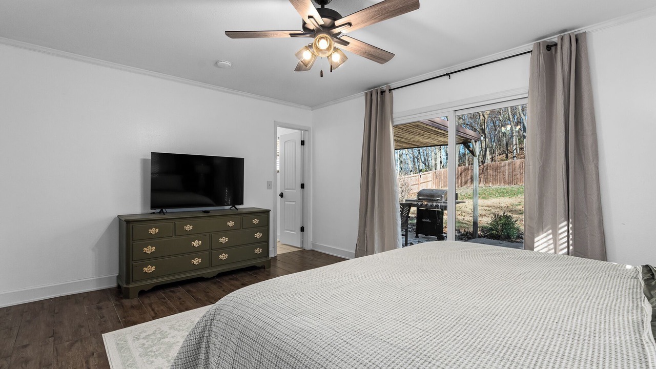 Photo of Bedroom in Springdale
