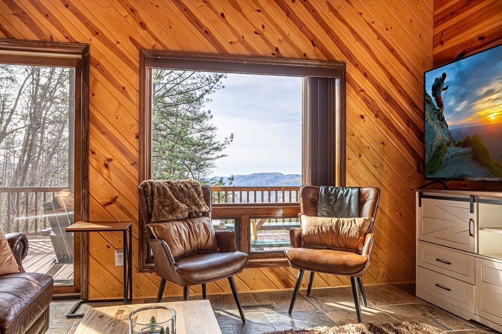 Photo of Livingroom in Brevard