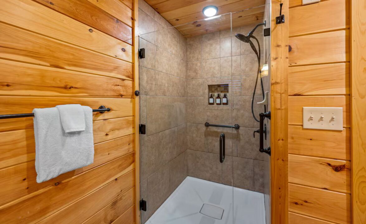 Photo of Bathroom in Chalet Village North