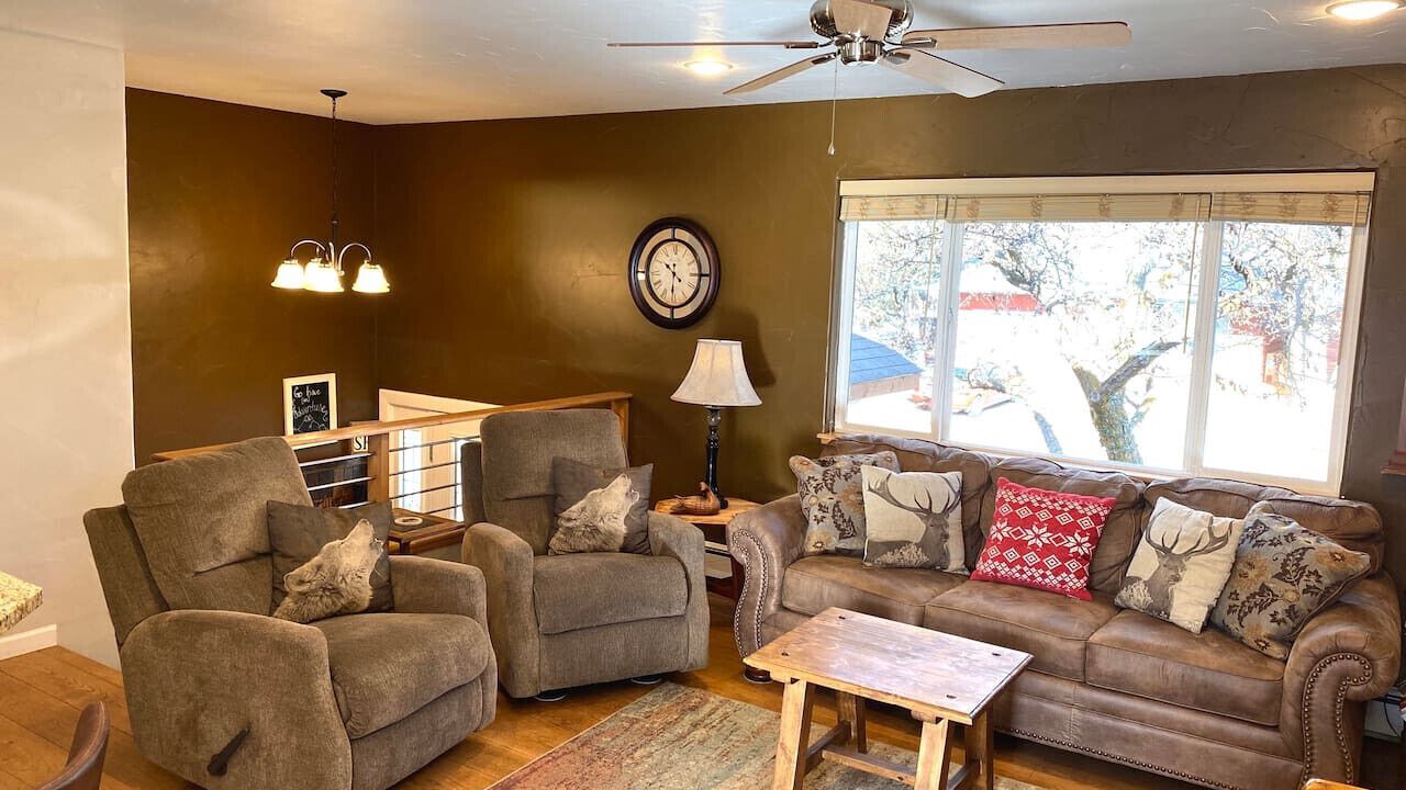 Photo of Livingroom in Carbondale