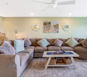 Bethany Bay Pettinaro 