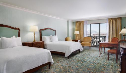 Premium Double Queen Room