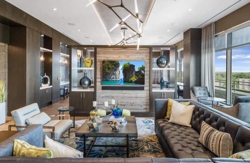 Woodmont Triangle Apartment | Stay near Metro! Kitchen, Pool & Spa | nr Downtown & Parks