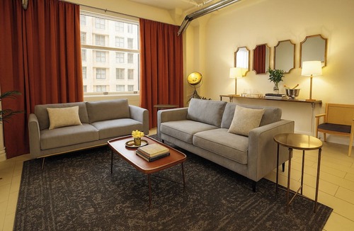 Historic Core Condo | Classic DTLA Glamour Loft w/Rooftop Pool, 360° Views + Parking