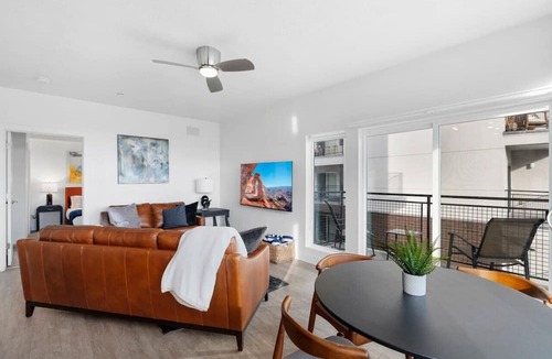 Downtown Salt Lake City Apartment | Spectacular Central City 2BD2BA