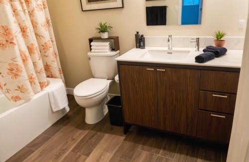 Pico-Union House | 3 bedroom Home Casa Serenity Central Los Angeles