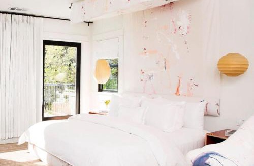 East Hollywood Hotel | Hotel Covell