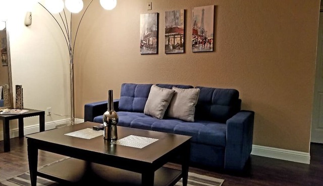 ❤ Lovely condo! Walking distance to Strip with pool & spa