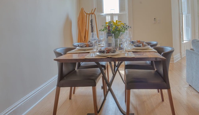Beautiful Spacious 3BR/3BA Bed-Stuy Brownstone Duplex, King Bed, Heated Floors